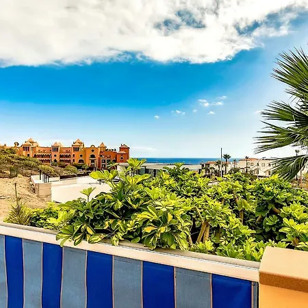 Luxury Beach House With 4 Bedrooms Costa Adeje (Tenerife)